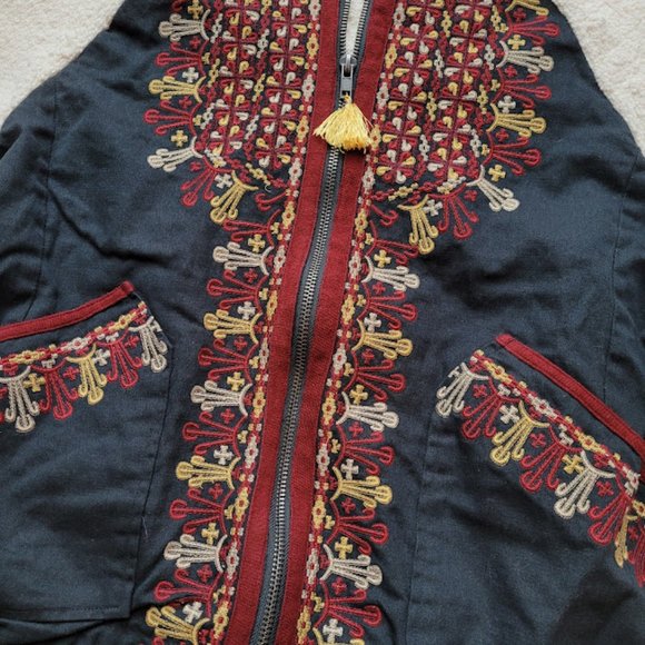 SOLD: Free People Aztec SW Boho Embroidered Two Faced Sold Out Online Oversized - Picture 4 of 16